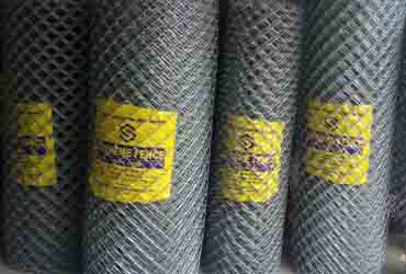 CHAIN LINKS