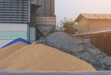 SILAGE & GRAIN COVERS 70 / 90 GSM