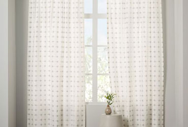Nova Curtain